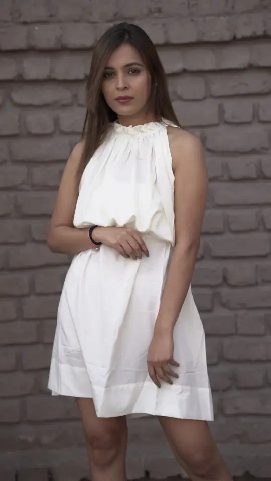 Daisy frost white dress